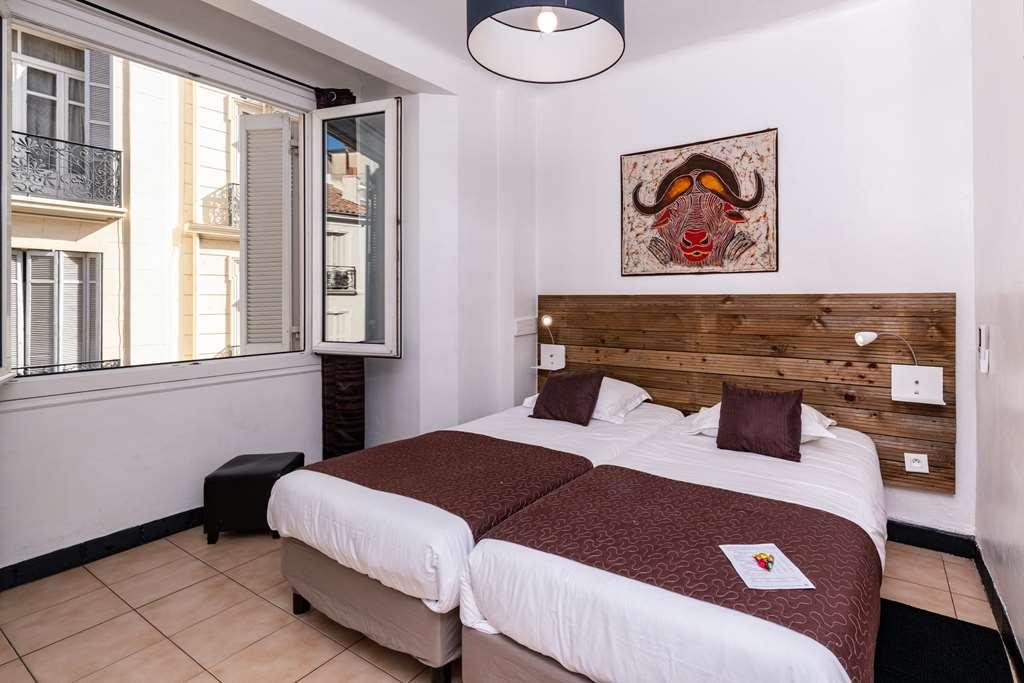 Celenya Hôtel Toulon Bagian luar foto