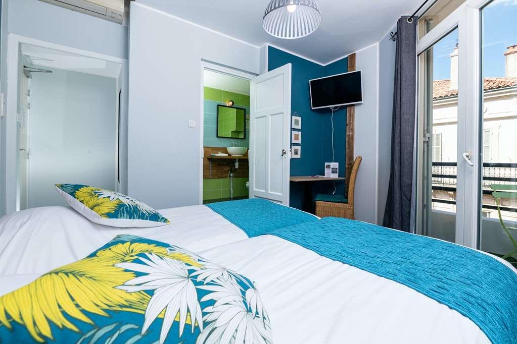 Celenya Hôtel Toulon Bagian luar foto
