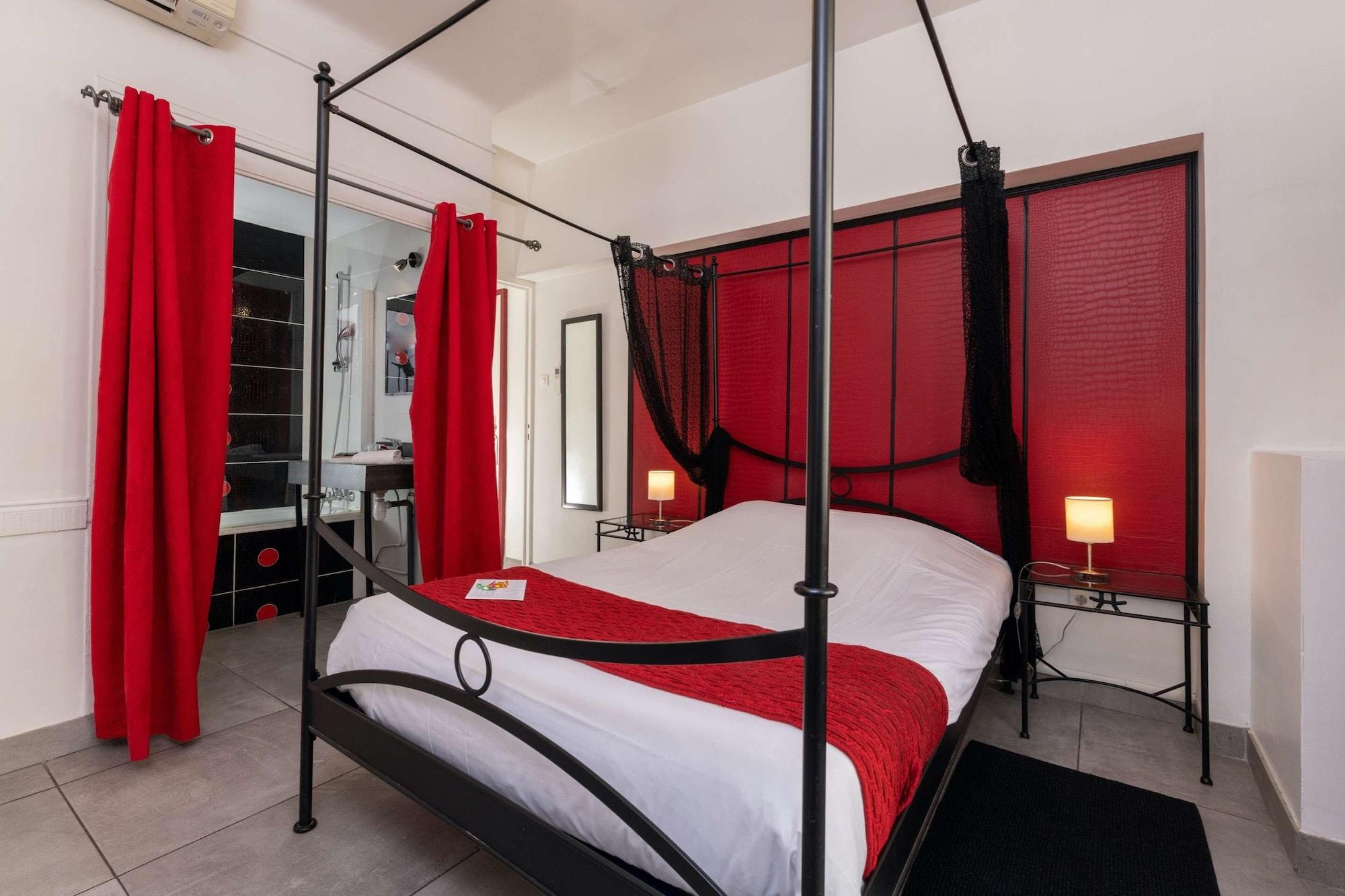 Celenya Hôtel Toulon Bagian luar foto