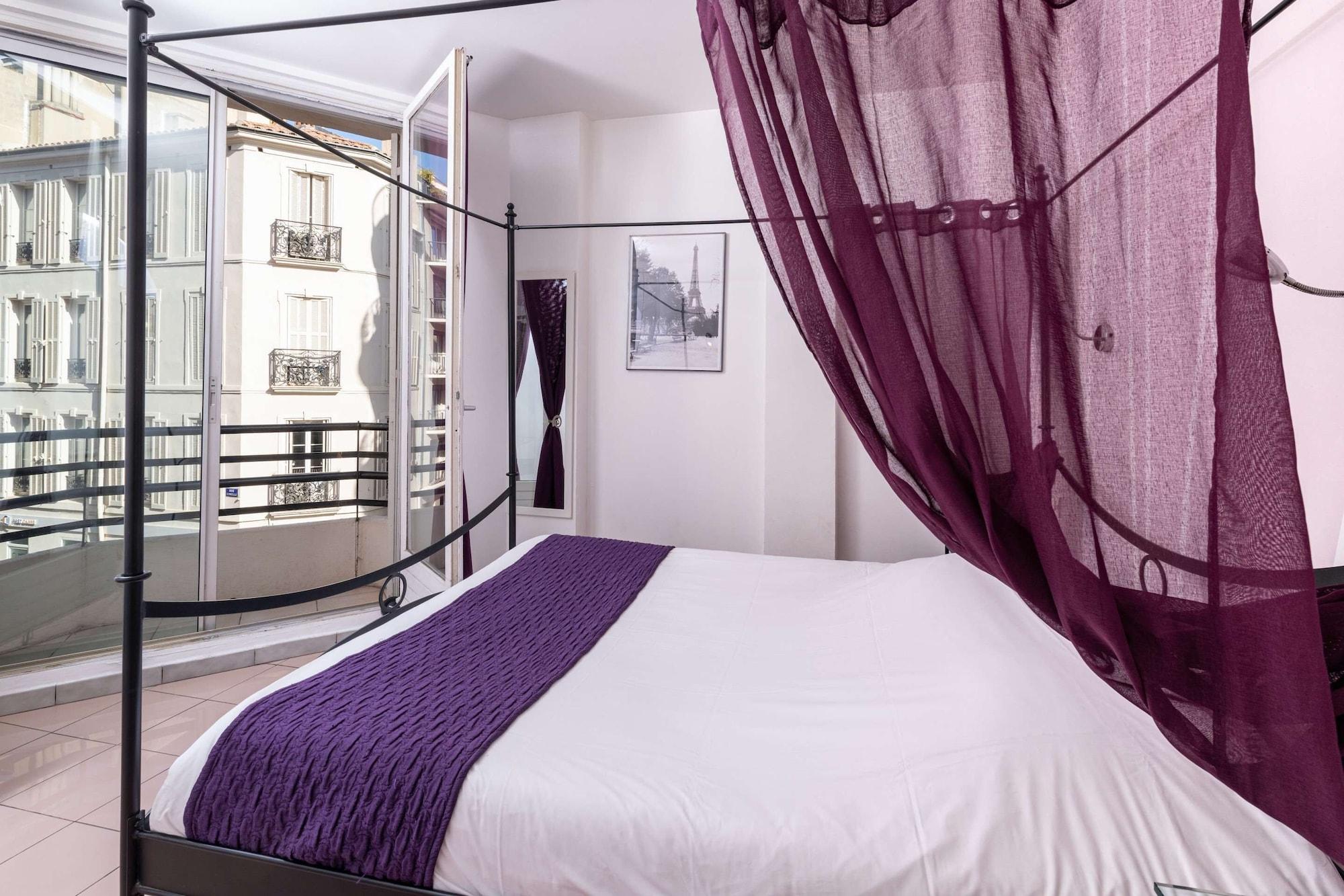 Celenya Hôtel Toulon Bagian luar foto