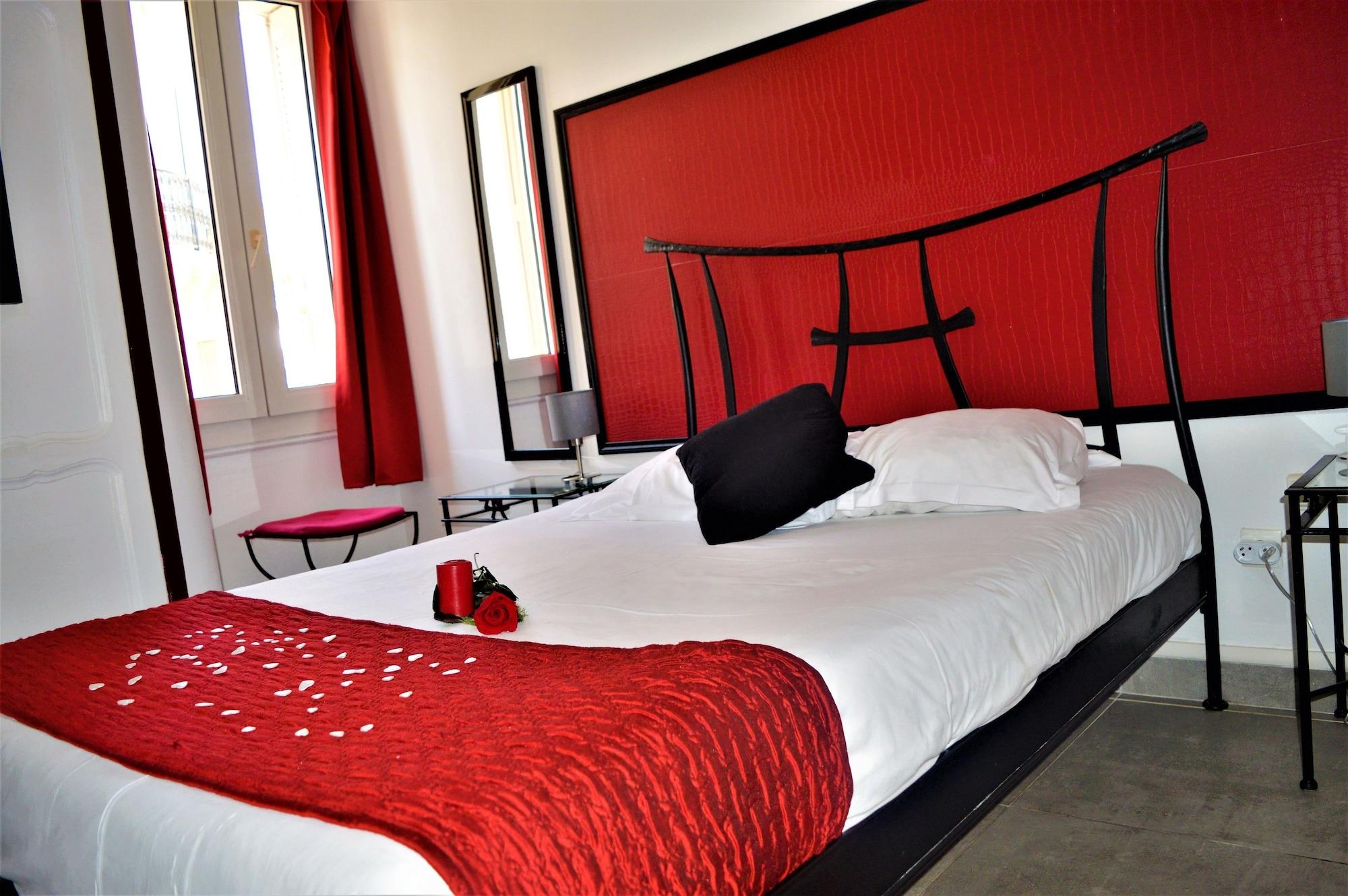 Celenya Hôtel Toulon Bagian luar foto