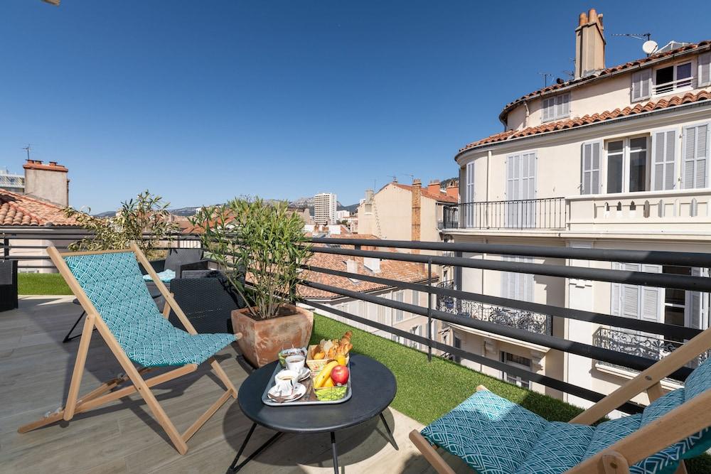 Celenya Hôtel Toulon Bagian luar foto